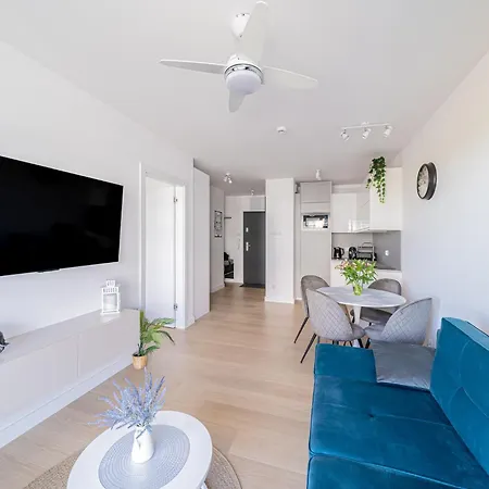 Shandy Zweizimmerwohnung In Meeresnaehe Kołobrzeg